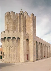 Kościół Les Saintes-Maries-de-la-Mer
